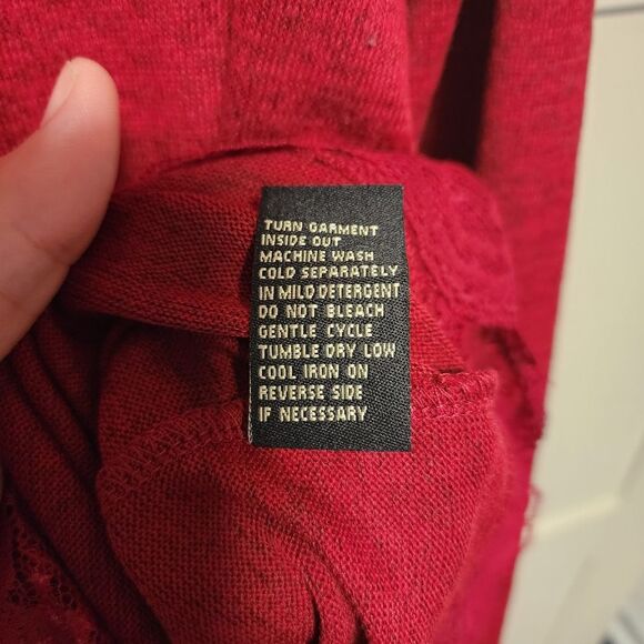 DG2 Diane Gilman Red long sleeved Shirt With Lace Trim Size medium - Picture 9 of 10